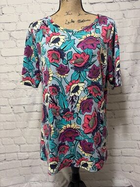 NWOT LuLaRoe “GiGi” Floral Women's Top - Multicolor